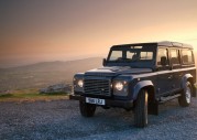 Land Rover Defender 110